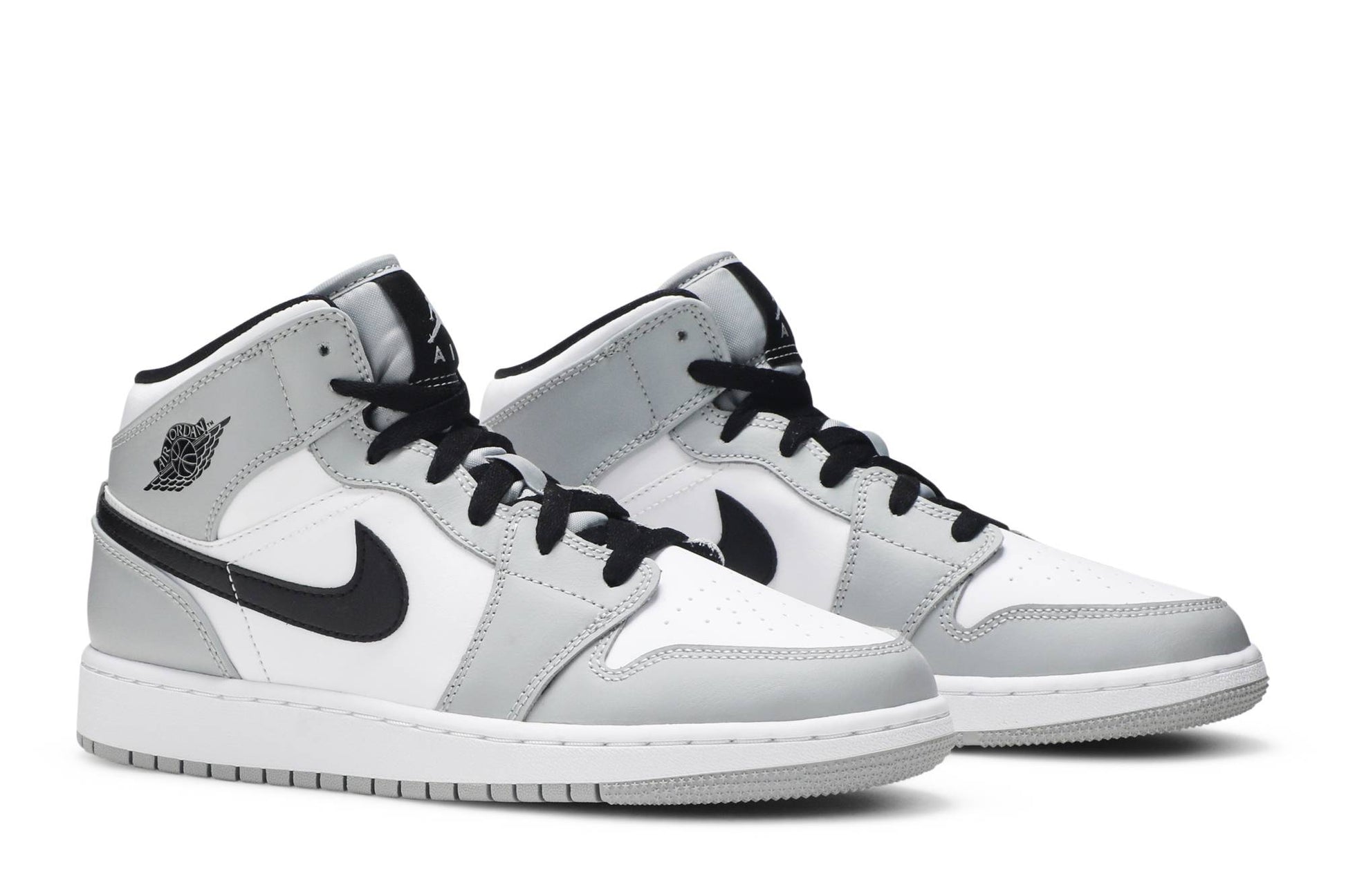 ( Grade School ) Air Jordan 1 Mid ‘Light Smoke Grey’ 554725-092