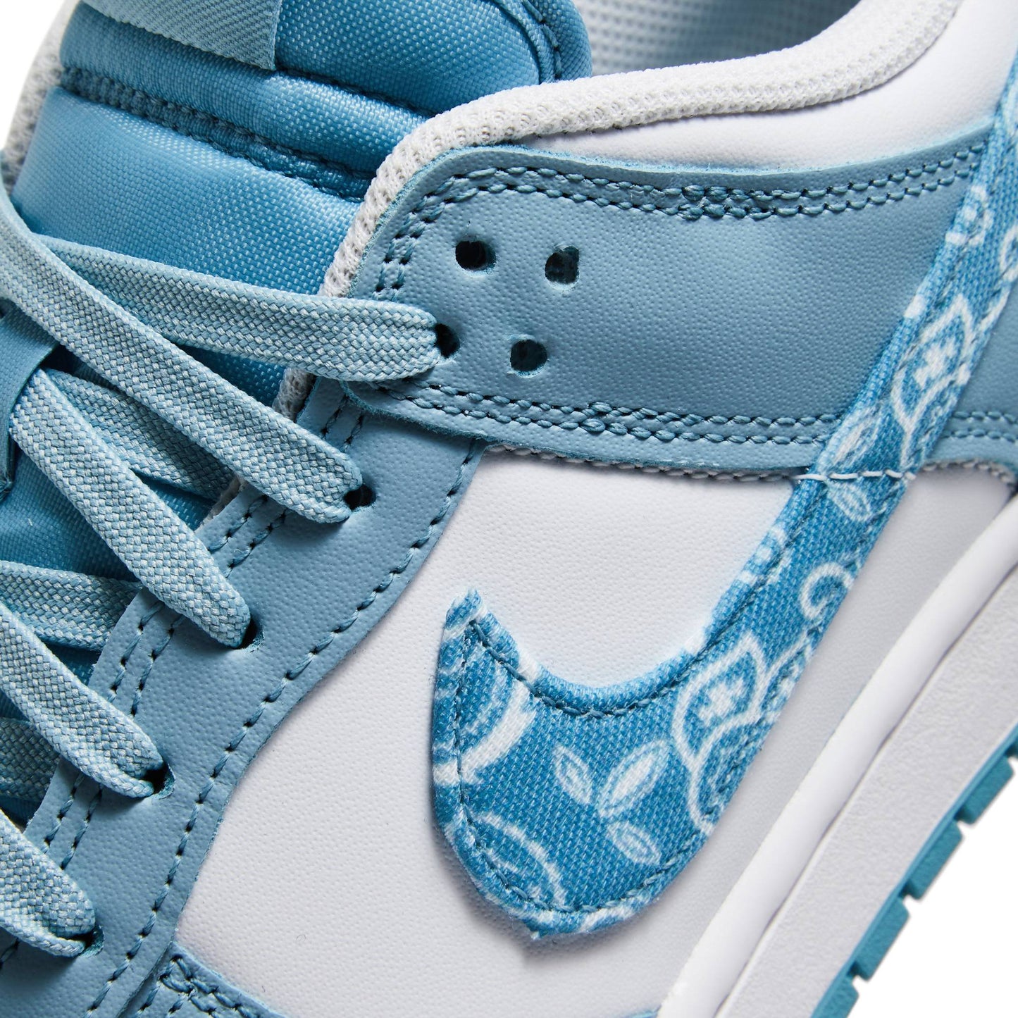 ( Women ) Nike Dunk Low ‘Blue Paisley’ DH4401-101