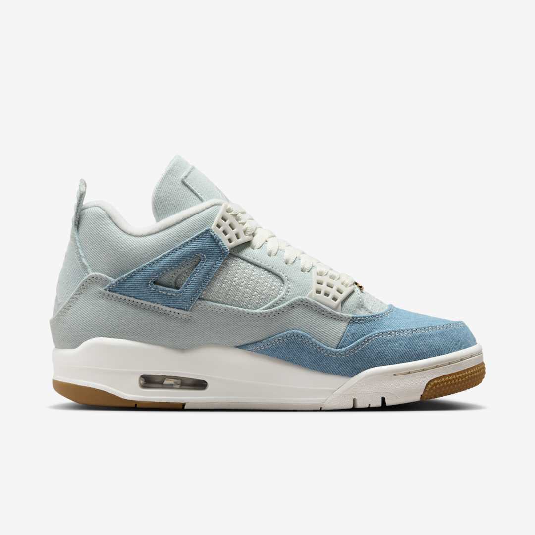 The Air Jordan 4 TEX WMNS “Worn Blue” Takes On Denim