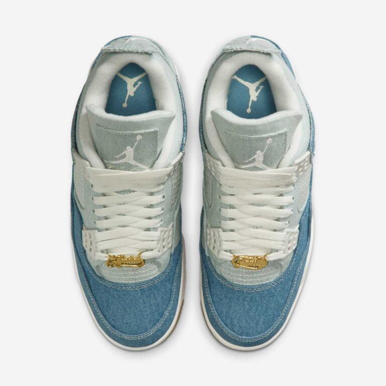 The Air Jordan 4 TEX WMNS “Worn Blue” Takes On Denim