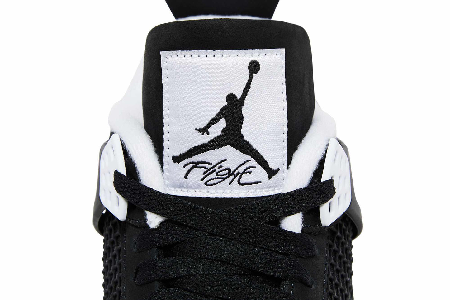Air Jordan 4 Retro ‘Fear’ FQ8138-002