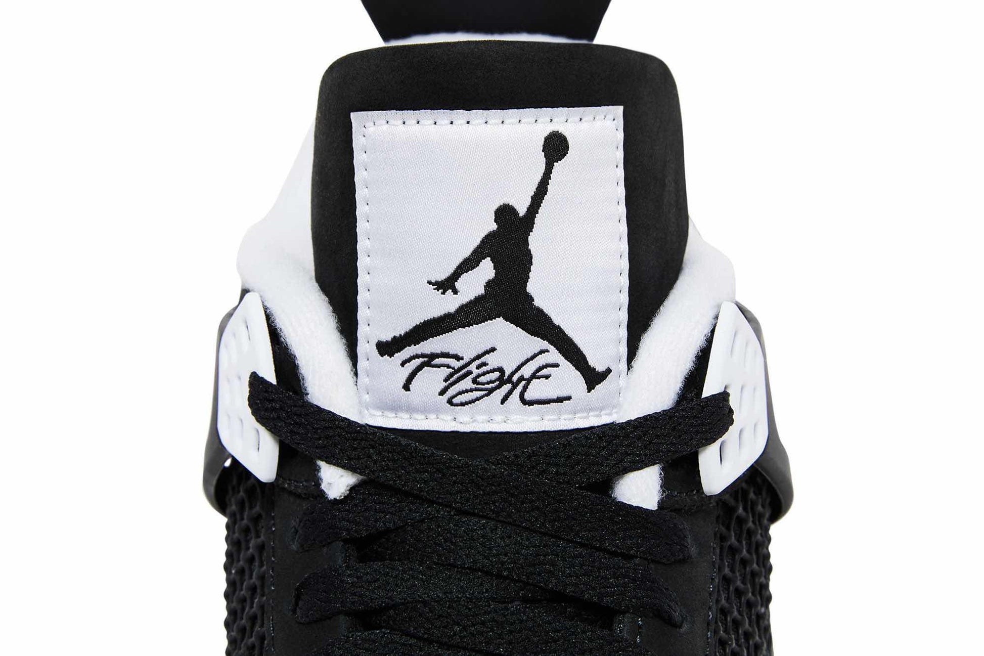 Air Jordan 4 Retro ‘Fear’ FQ8138-002