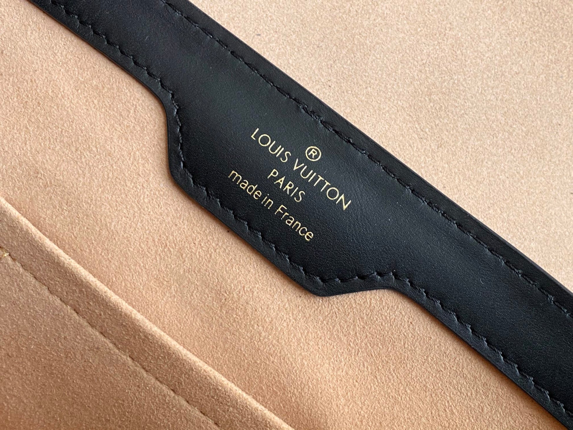 Louis Vuitton Luxury Monogram Canvas Top Handle Bag with Gold Trunk Lock