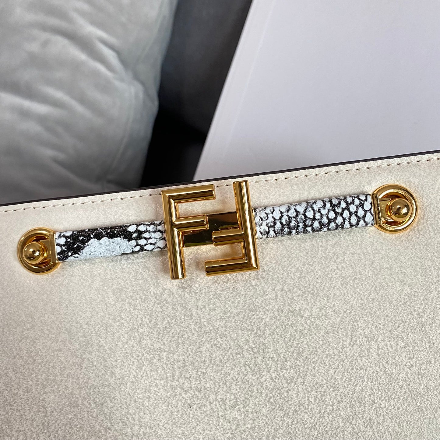 Fendi Kan U White Leather Shoulder Bag with Python-Effect Detail