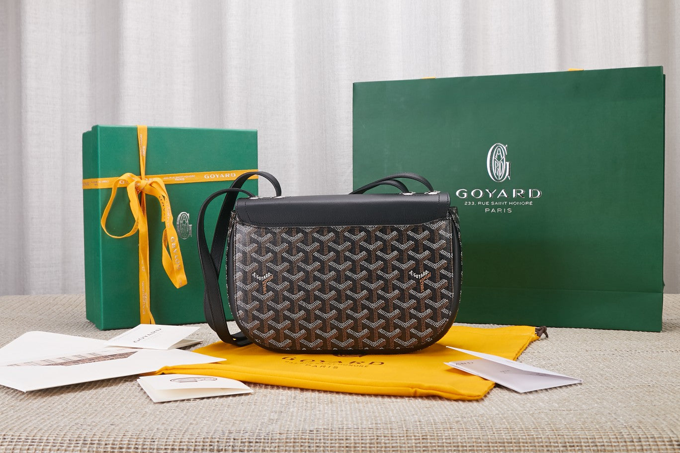 Gogy Classic Black Leather Crossbody Saddle Bag with Chevron Pattern