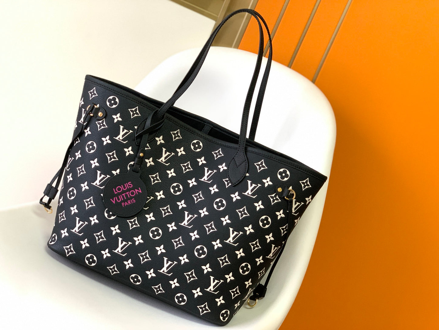 Louis Vuitton Black and White Monogram Print Leather Tote Bag Classic Shoulder Purse