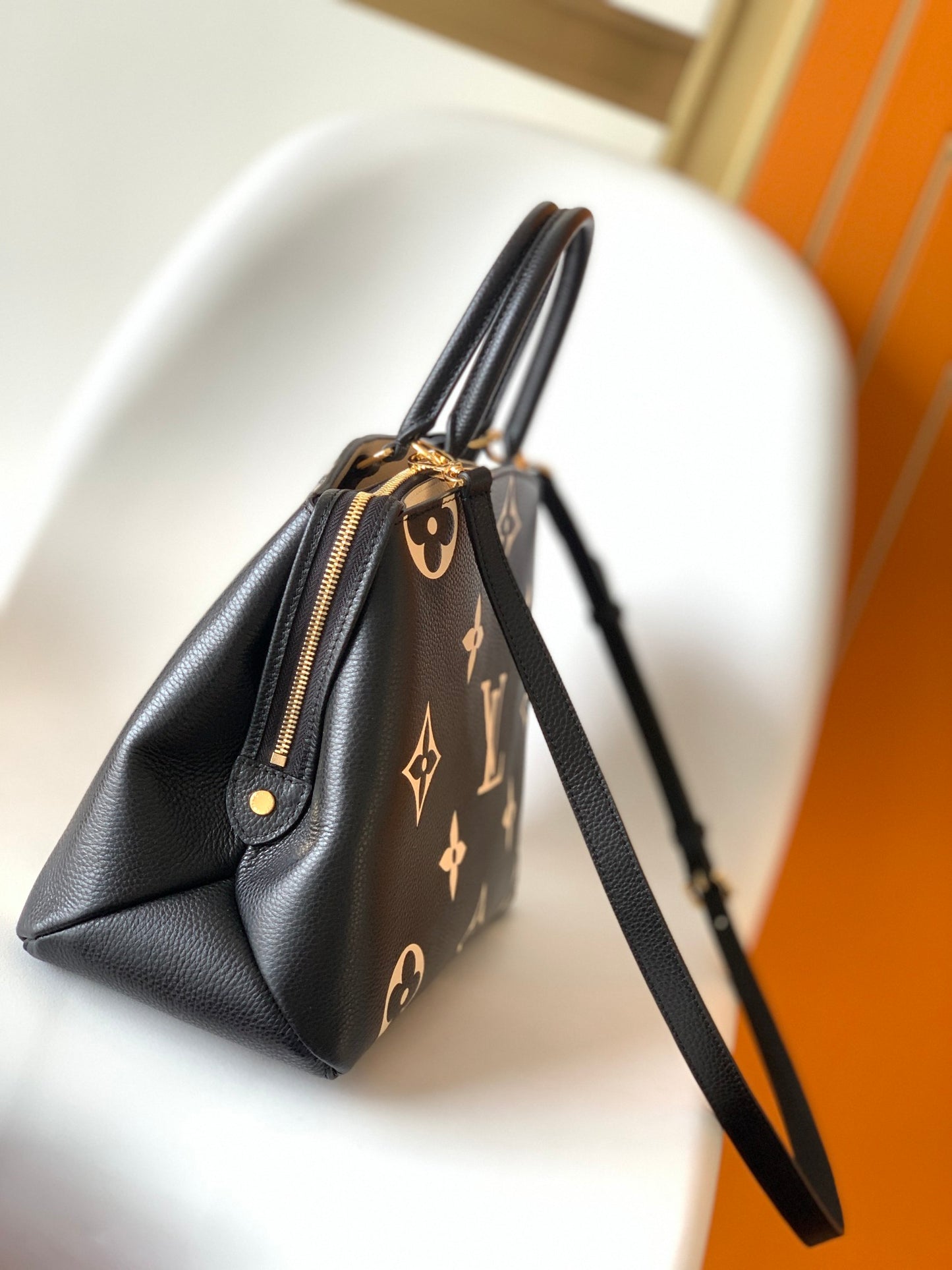 Louis Vuitton Black and Beige Monogram Leather Top Handle Crossbody Bag