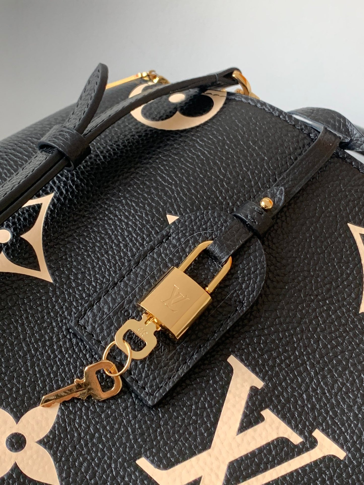 Louis Vuitton Black and Beige Monogram Leather Top Handle Crossbody Bag