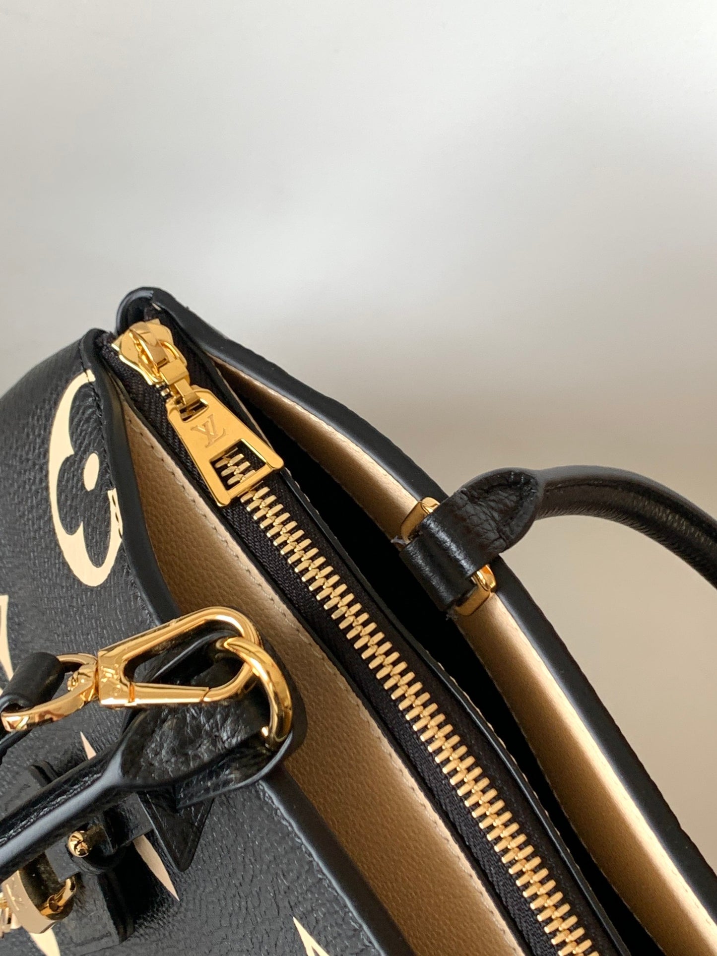Louis Vuitton Black and Beige Monogram Leather Top Handle Crossbody Bag