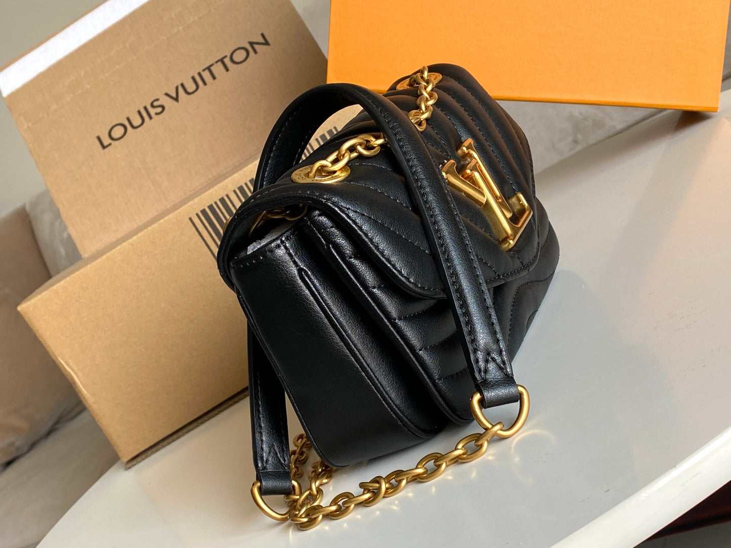 Louis Vuitton Black Quilted Wave Leather Crossbody Shoulder Bag with Gold Chain