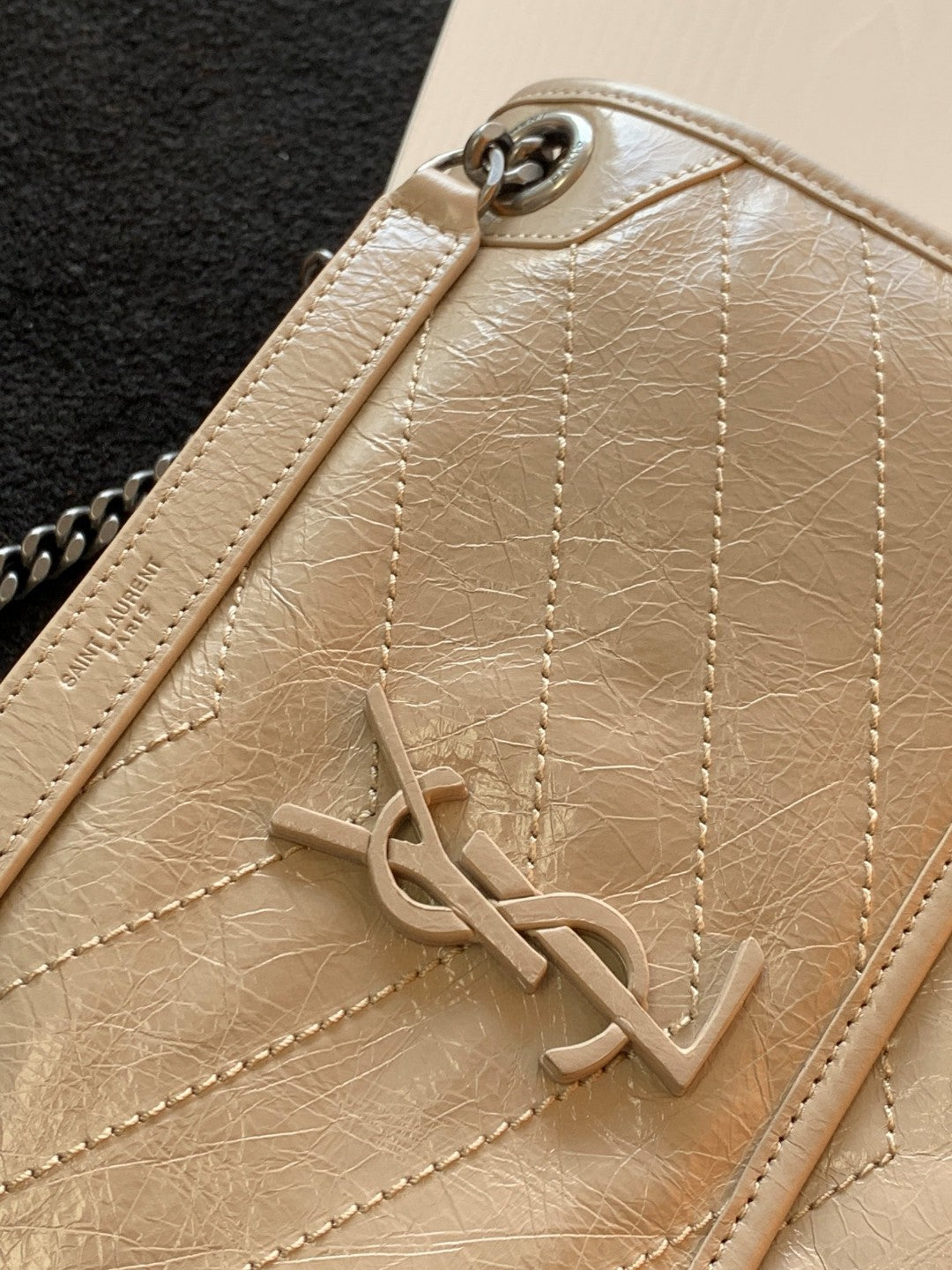 Saint Laurent Niki Medium Shoulder Bag in Beige Crinkled Leather