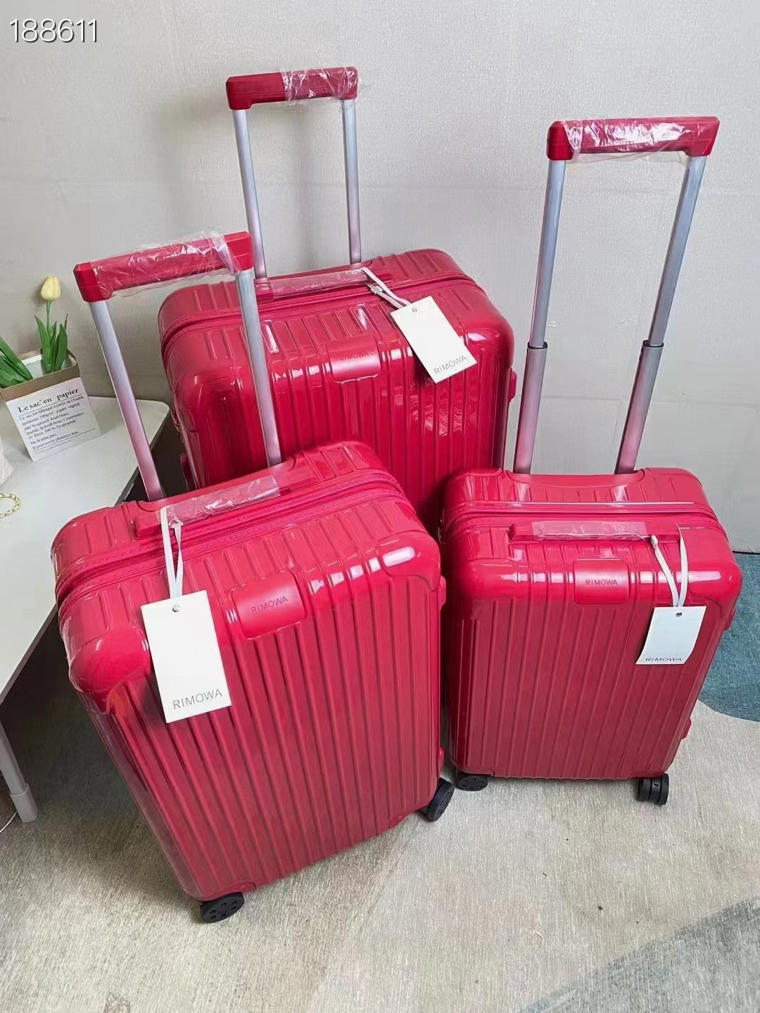 Red Hard Shell 3-Piece Spinner Luggage Set with Wheels