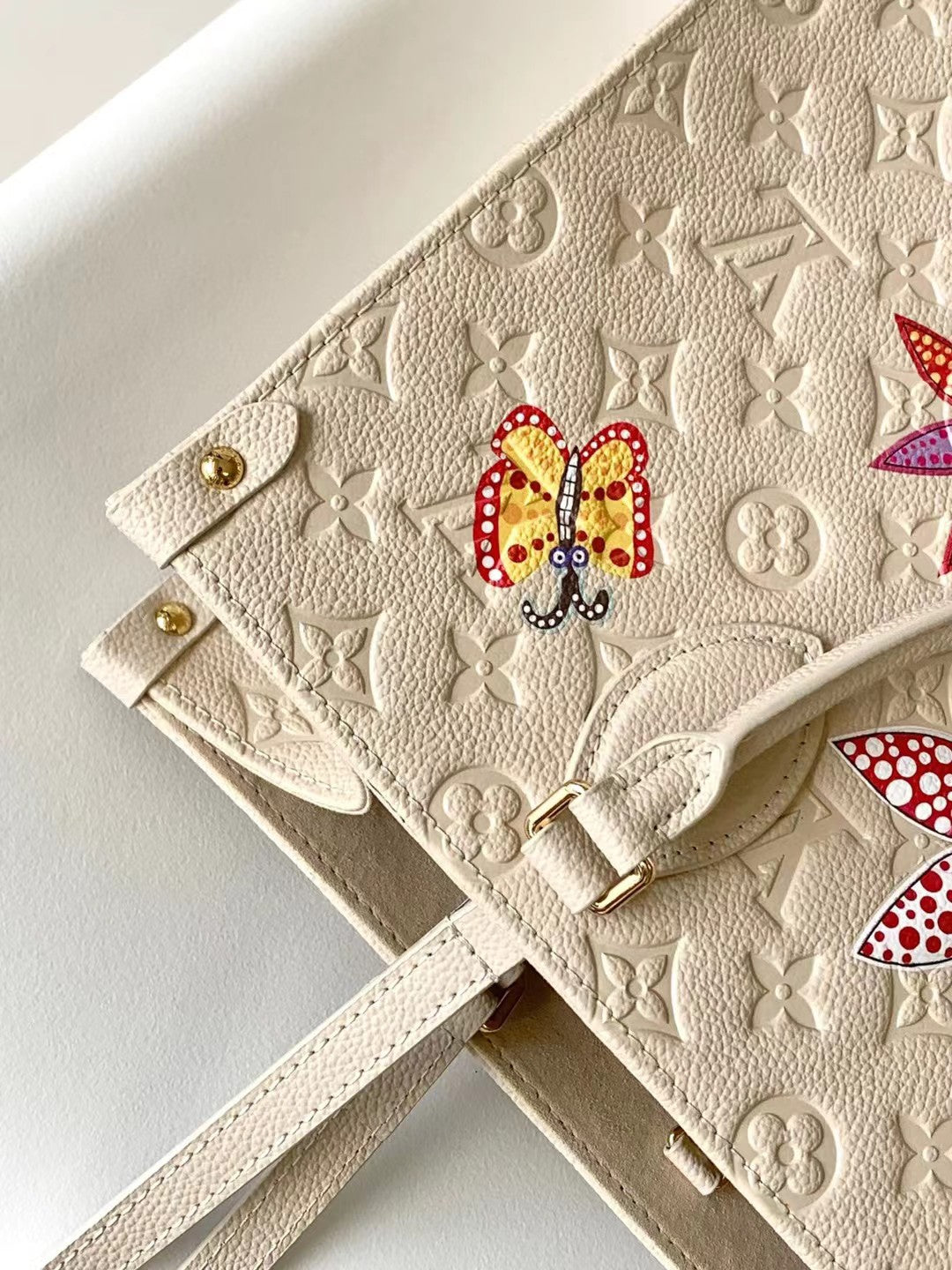 Louis Vuitton Luxury Beige Embossed Leather Tote Bag with Colorful Floral Embroidery