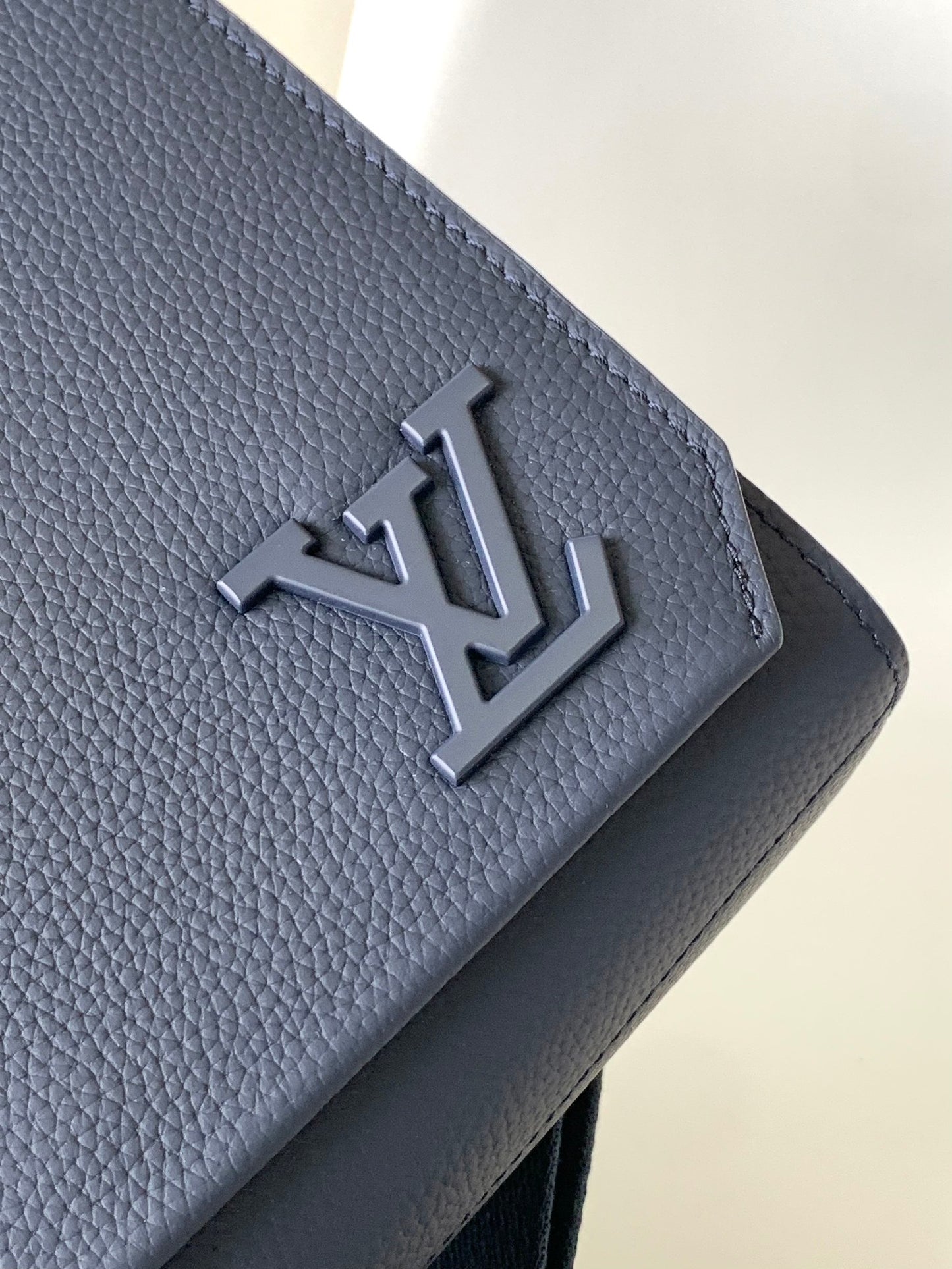 Louis Vuitton Navy Blue Textured Leather Crossbody Messenger Bag for Men