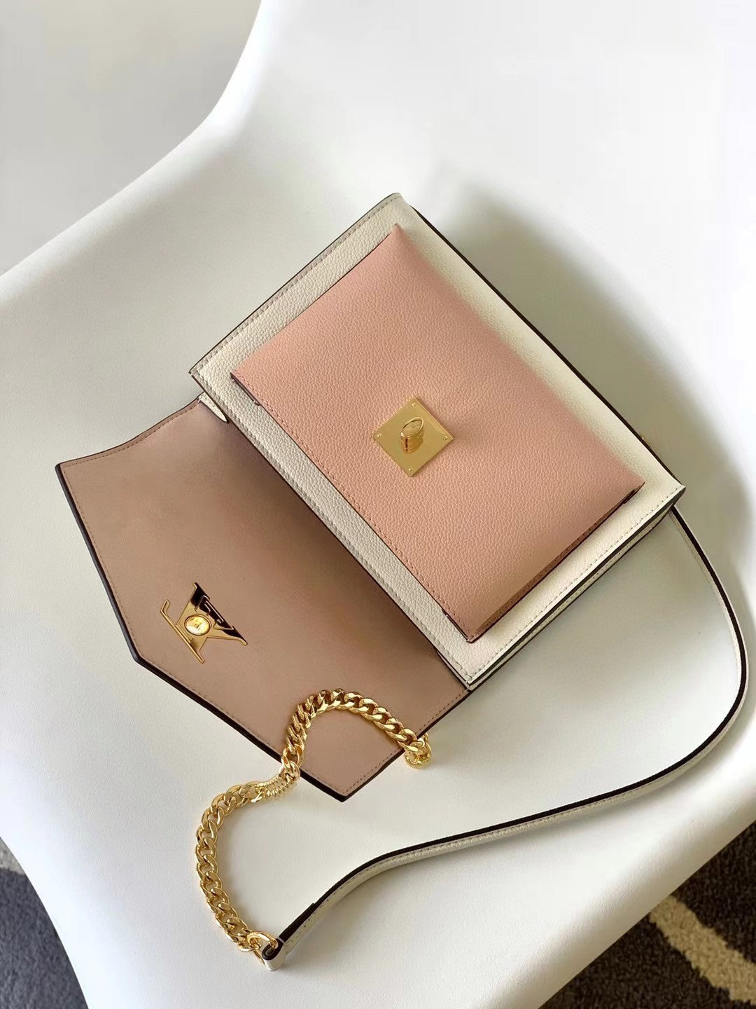 Louis Vuitton Two-Tone Cream and Pink Leather Envelope Crossbody Bag with Gold Chain