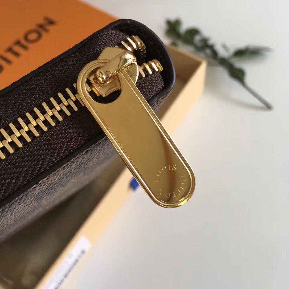 Louis Vuitton Brown Checkerboard Pattern Long Zip-Around Clutch Wallet