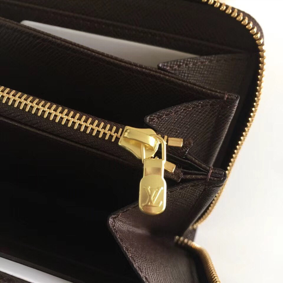 Louis Vuitton Brown Checkerboard Pattern Long Zip-Around Clutch Wallet