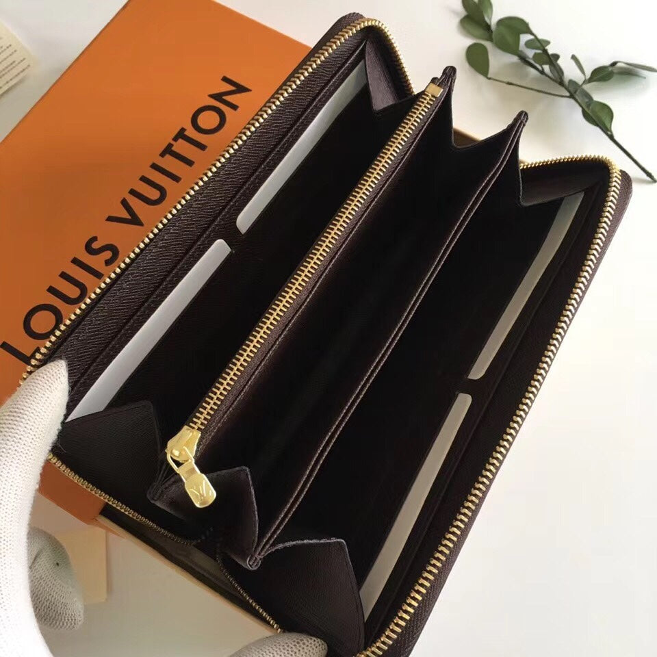 Louis Vuitton Brown Checkerboard Pattern Long Zip-Around Clutch Wallet