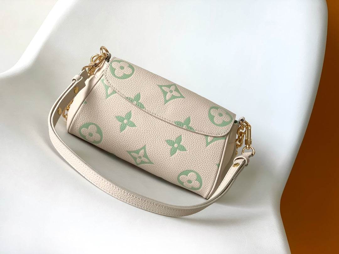 Louis Vuitton Beige and Green Monogram Shoulder Bag with Gold Chain Strap