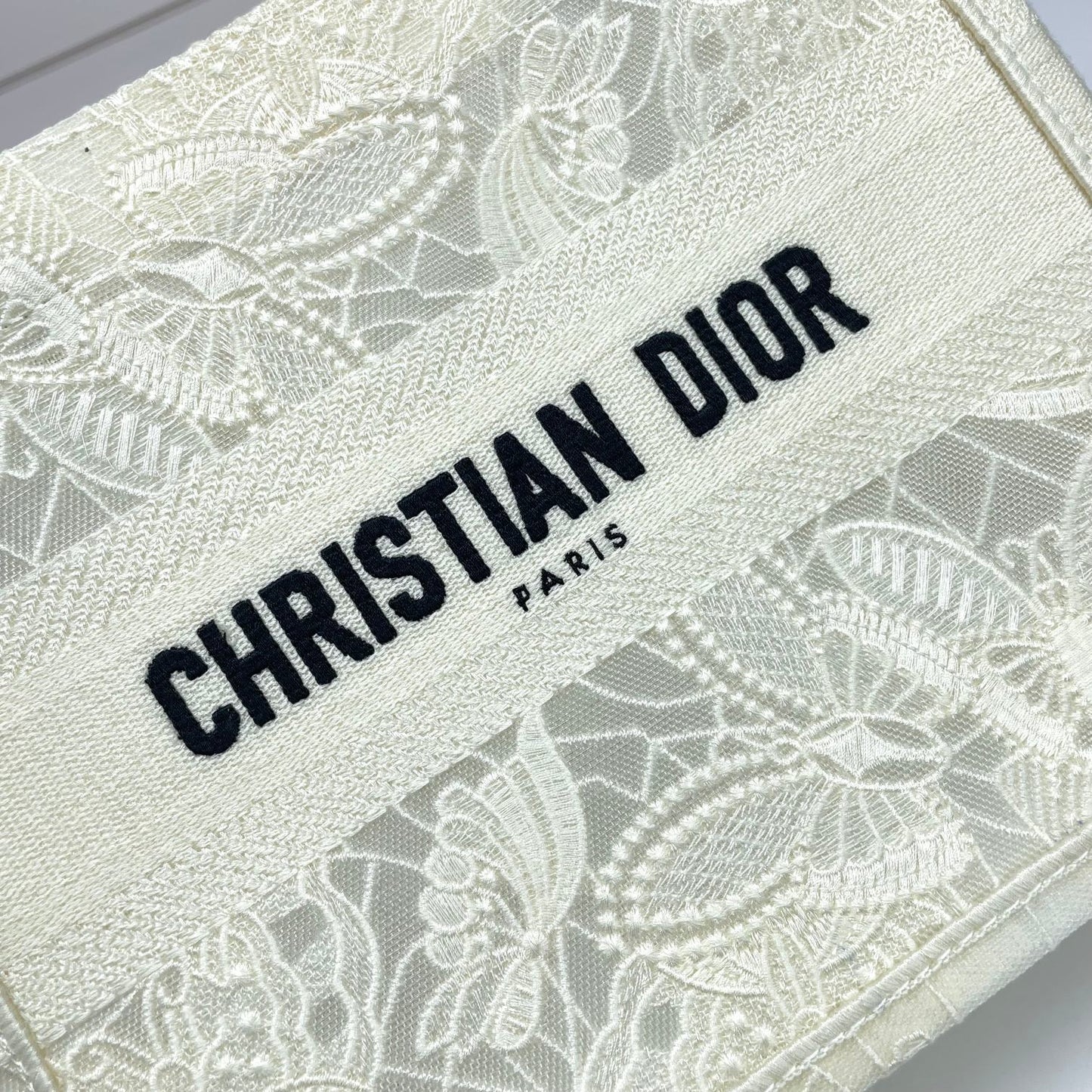 Dior Elegant White Floral Embroidered Canvas Tote Bag with Top Handles