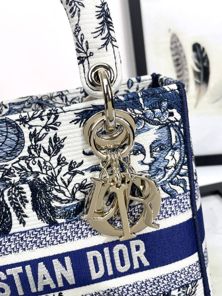Christian Dior Medium Lady D-Lite Bag Blue Toile de Jouy Reverse Embroidery