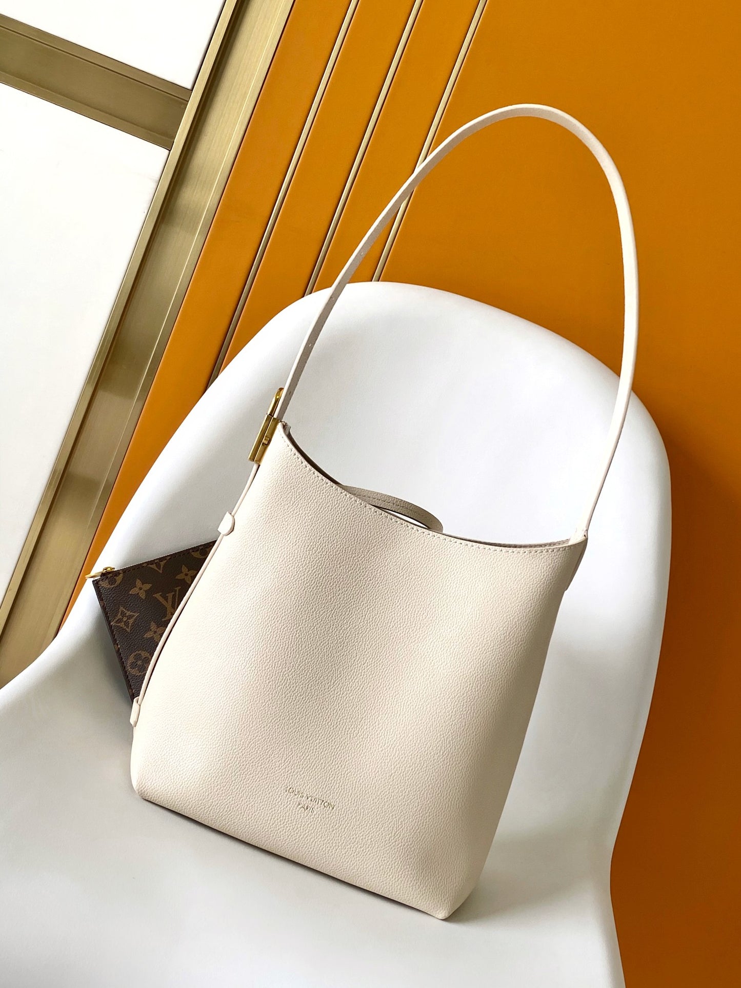 Louis Vuitton Minimalist Beige Leather Hobo Bag Slouchy Shoulder Tote