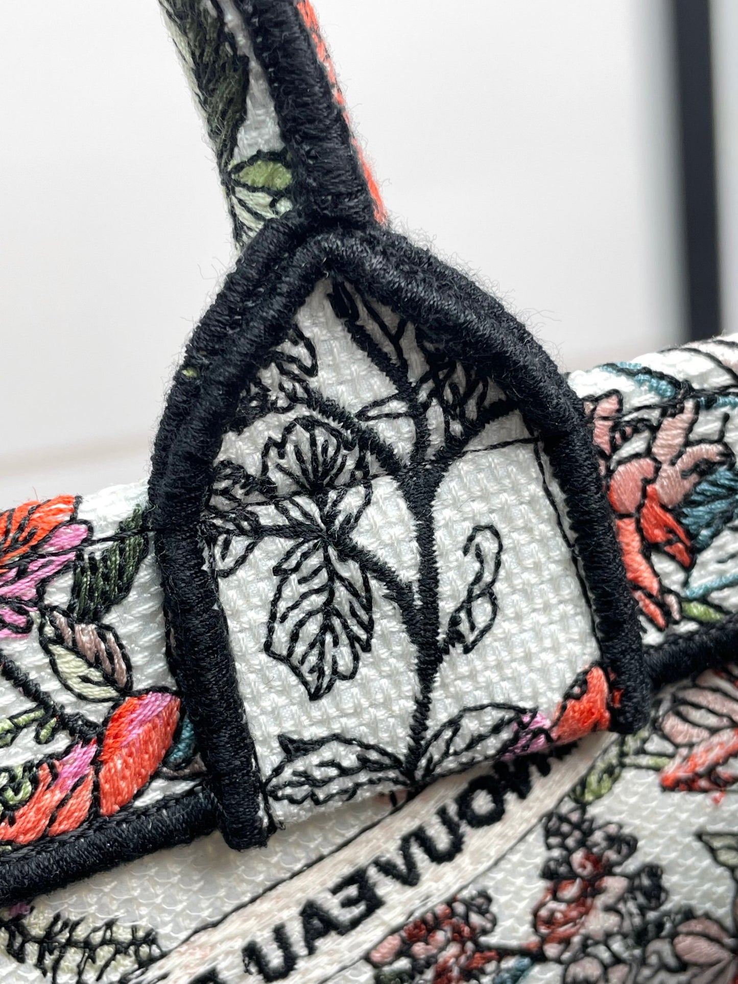 Christian Dior Book Tote - Medium Multicolor Herbarium Embroidery