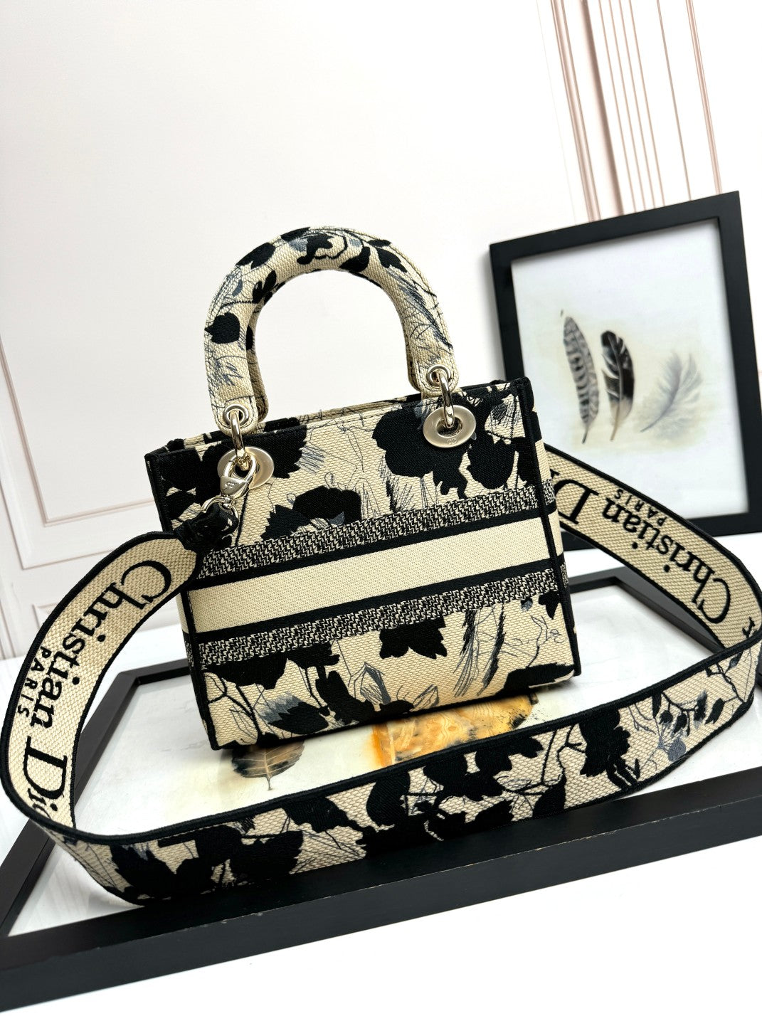Christian Dior Medium Lady D-Lite Bag - Black & White Floral Embroidery