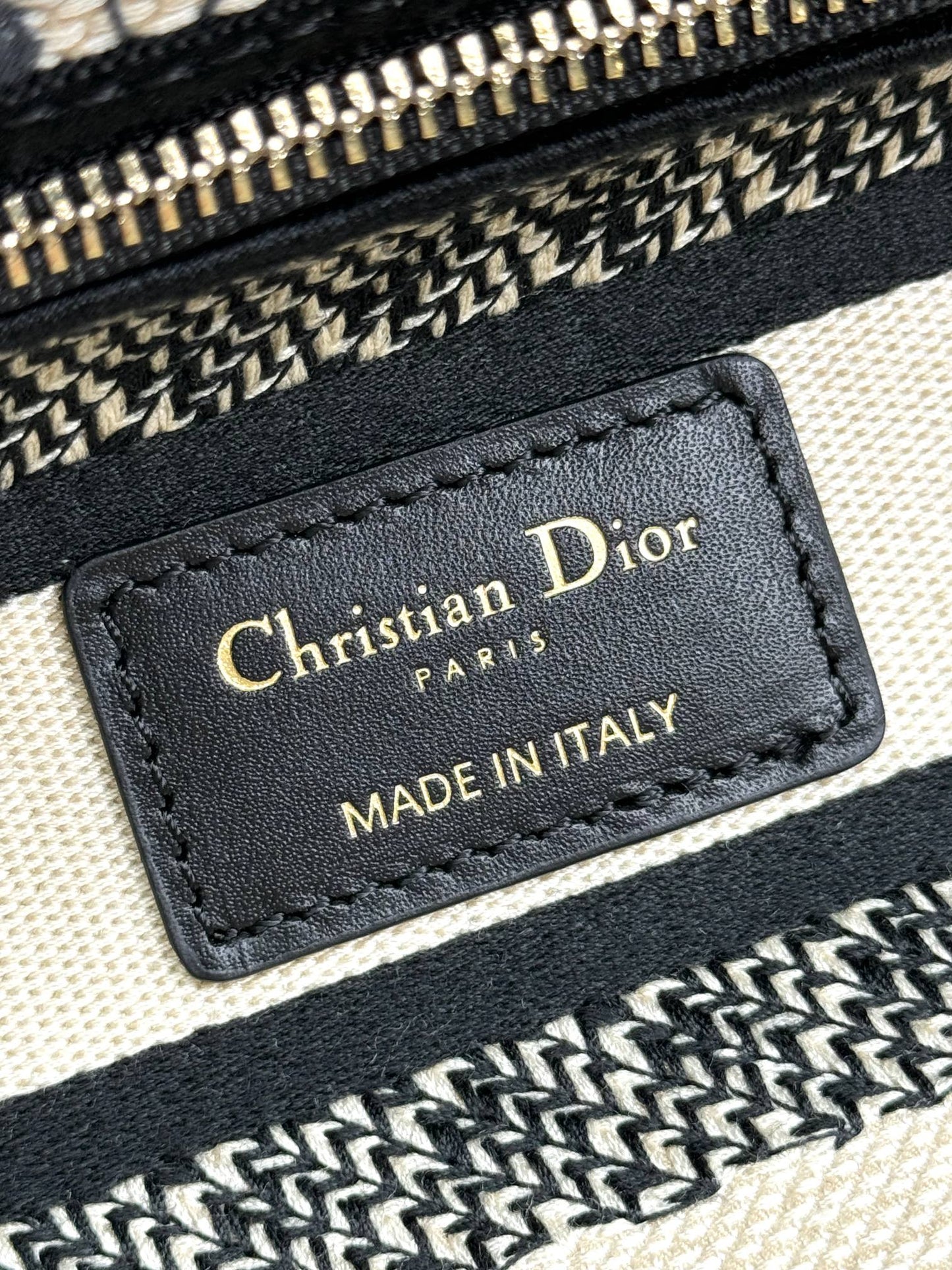 Christian Dior Lady D-Lite Medium Bag Black and White Floral Embroidery