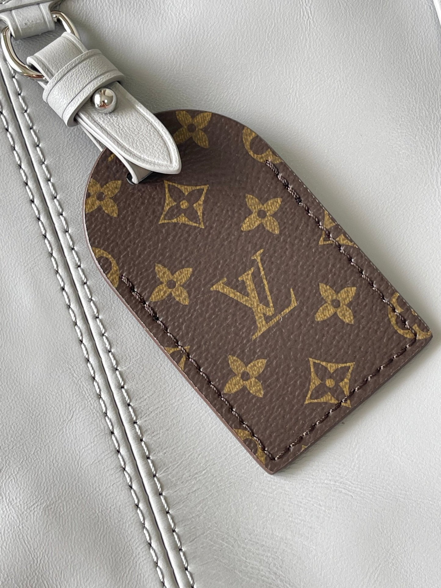 Louis Vuitton Grey Leather Hobo Bag with Bow Detail Women's Shoulder Handbag