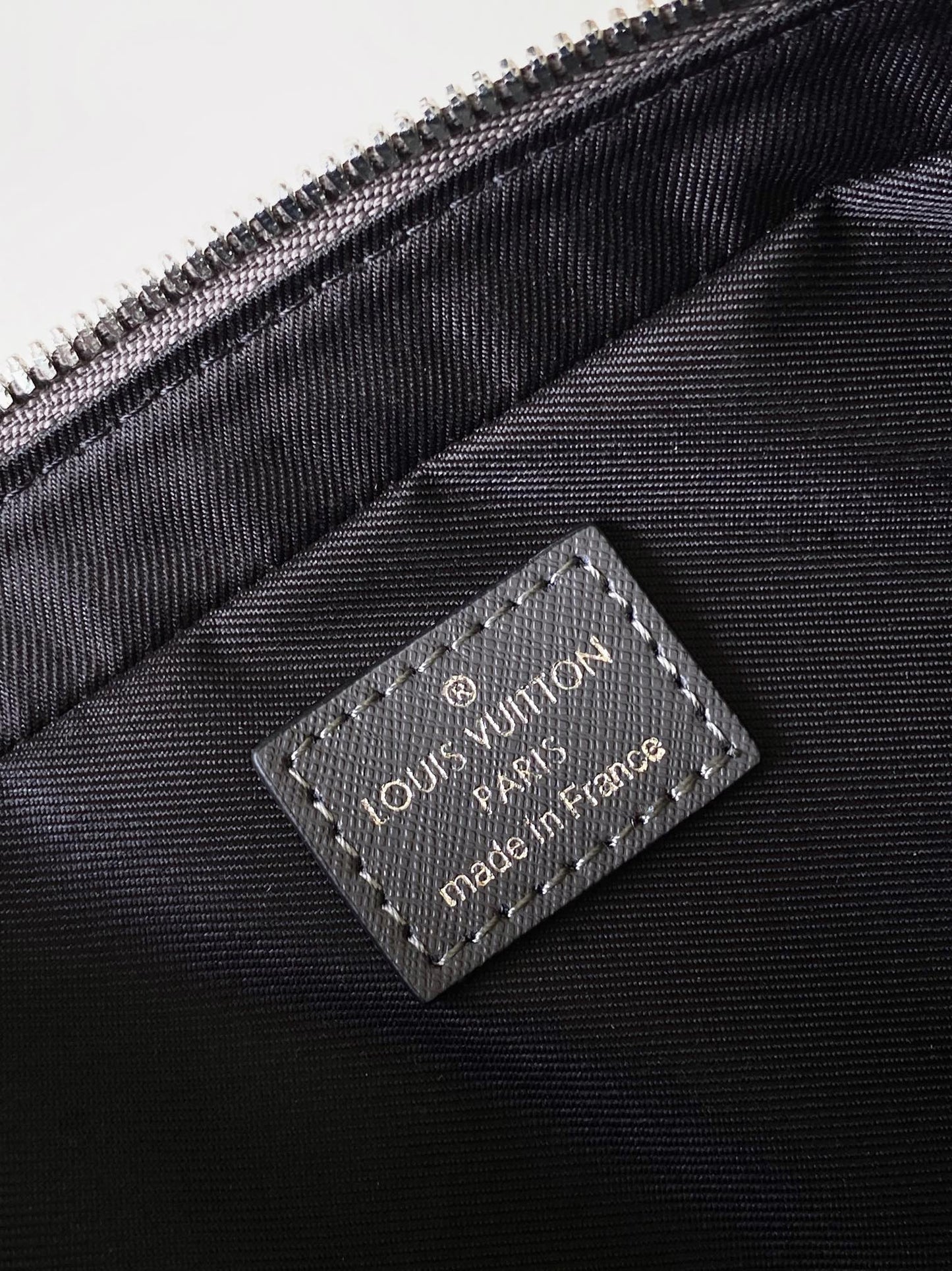 Louis Vuitton Professional Grey Leather Laptop Briefcase with Shoulder Strap