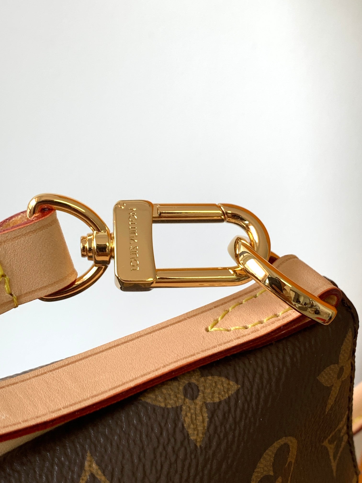 Louis Vuitton Brown Monogram Pattern Canvas Handbag with Leather Strap