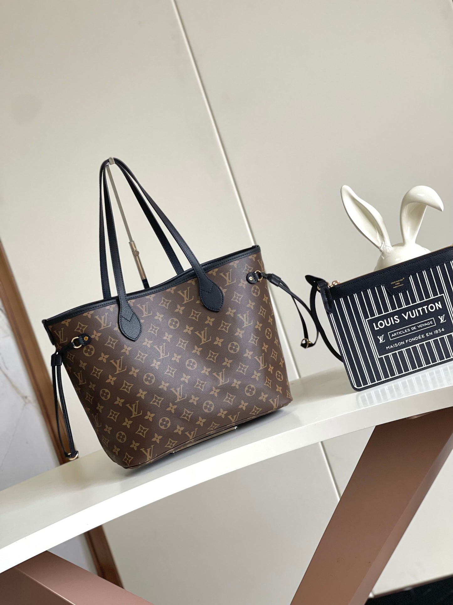 Louis Vuitton Classic Black Leather Tote Bag Minimalist Shopper Handbag
