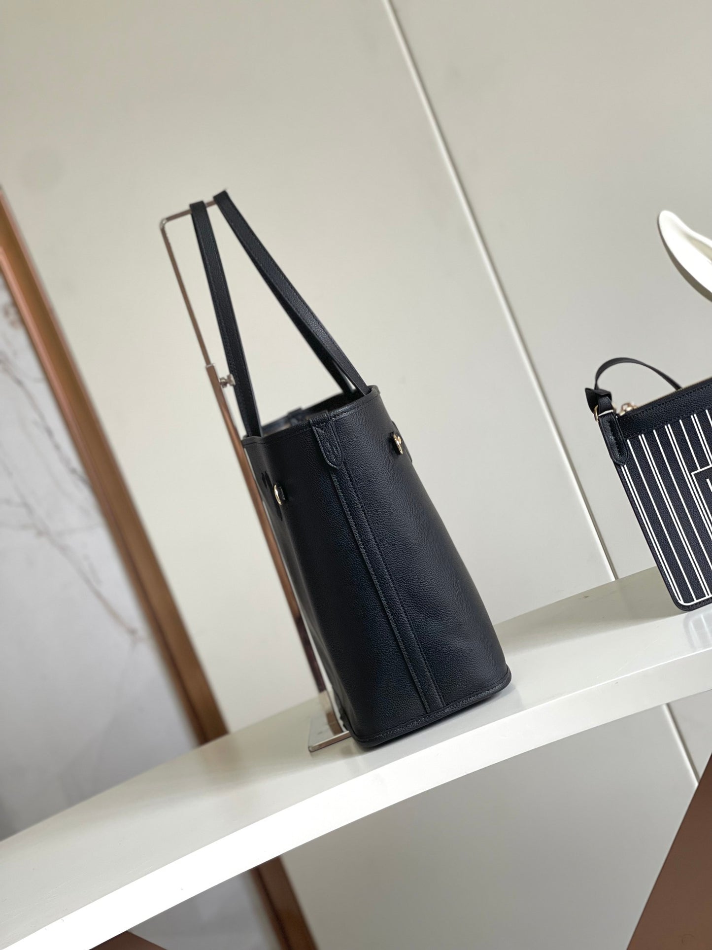 Louis Vuitton Classic Black Leather Tote Bag Minimalist Shopper Handbag
