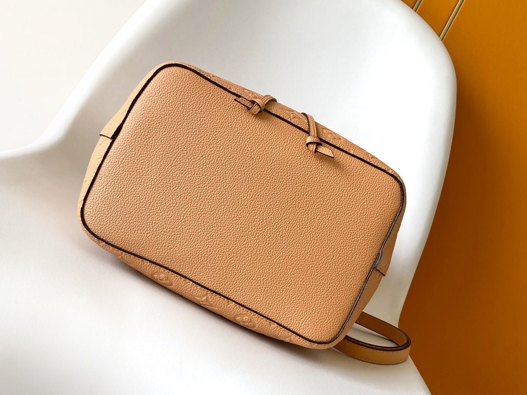 Louis Vuitton Beige Embossed Leather Drawstring Bucket Bag with Shoulder Strap
