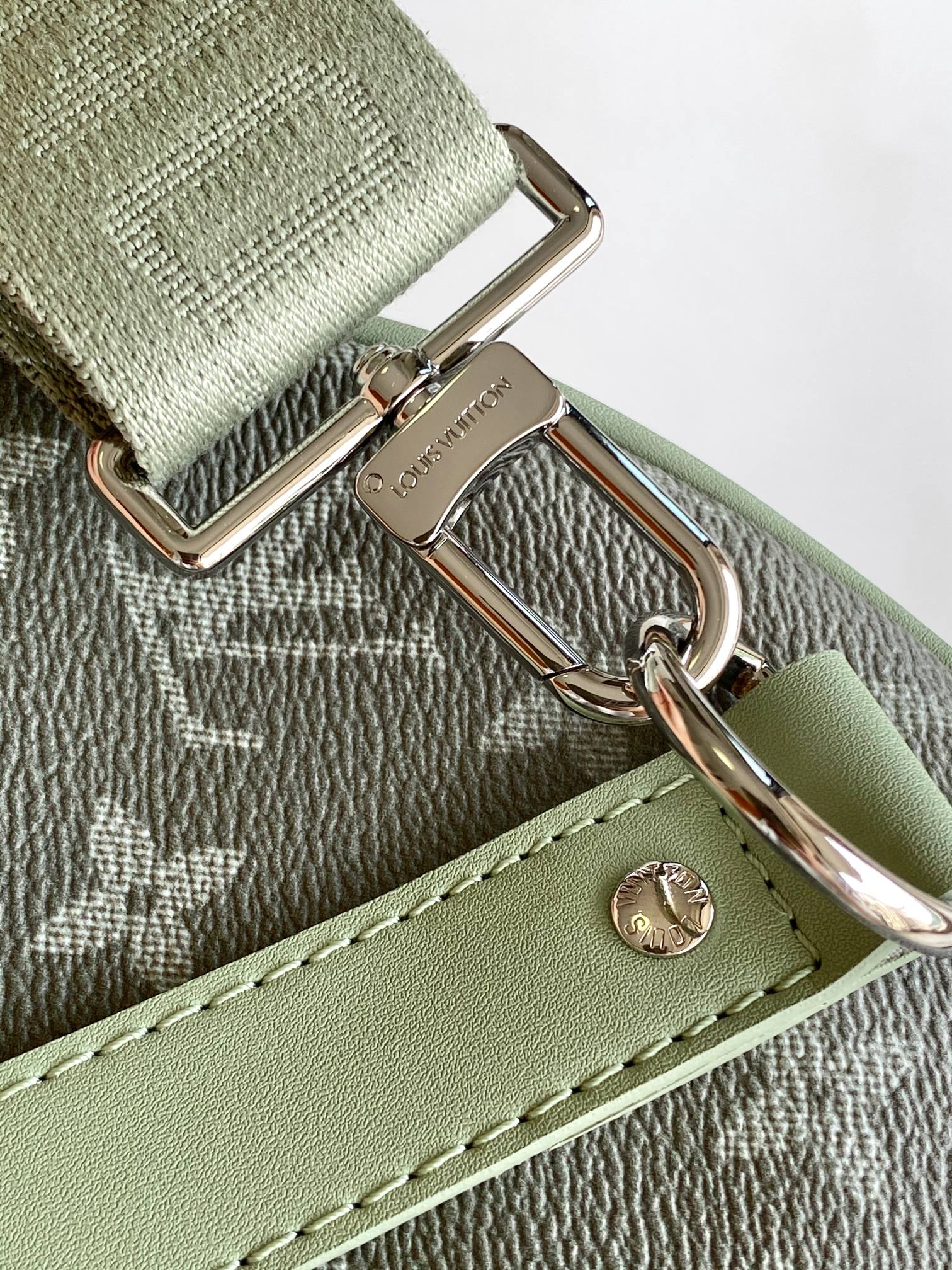 Louis Vuitton Gradient Green Monogram Canvas Travel Duffle Weekender Bag