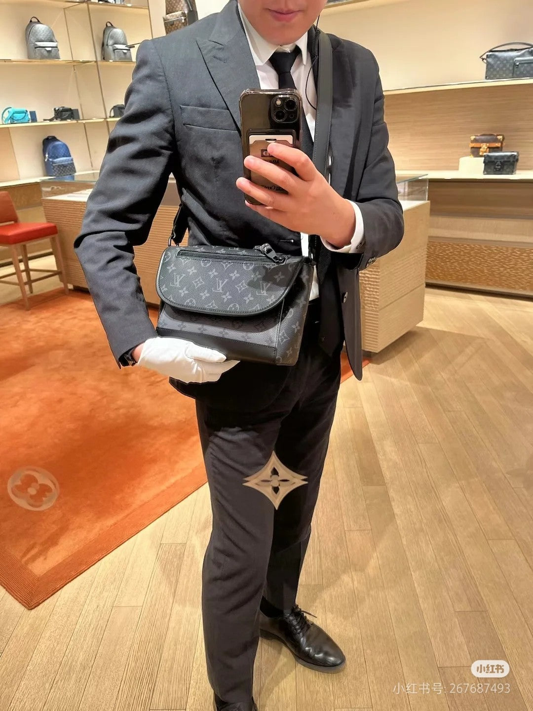 Louis Vuitton Men's Luxury Dark Grey Monogram Canvas Crossbody Messenger Bag