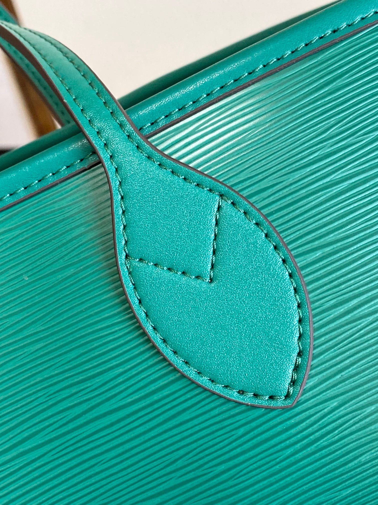 Louis Vuitton Classic Green Textured Leather Tote Bag with Side Drawstrings