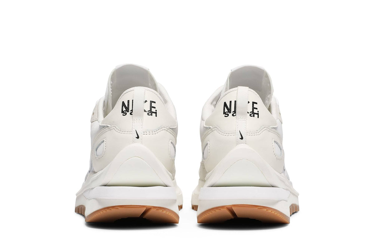 Sacai X Nike VaporWaffle Sail Gum DD1875-100
