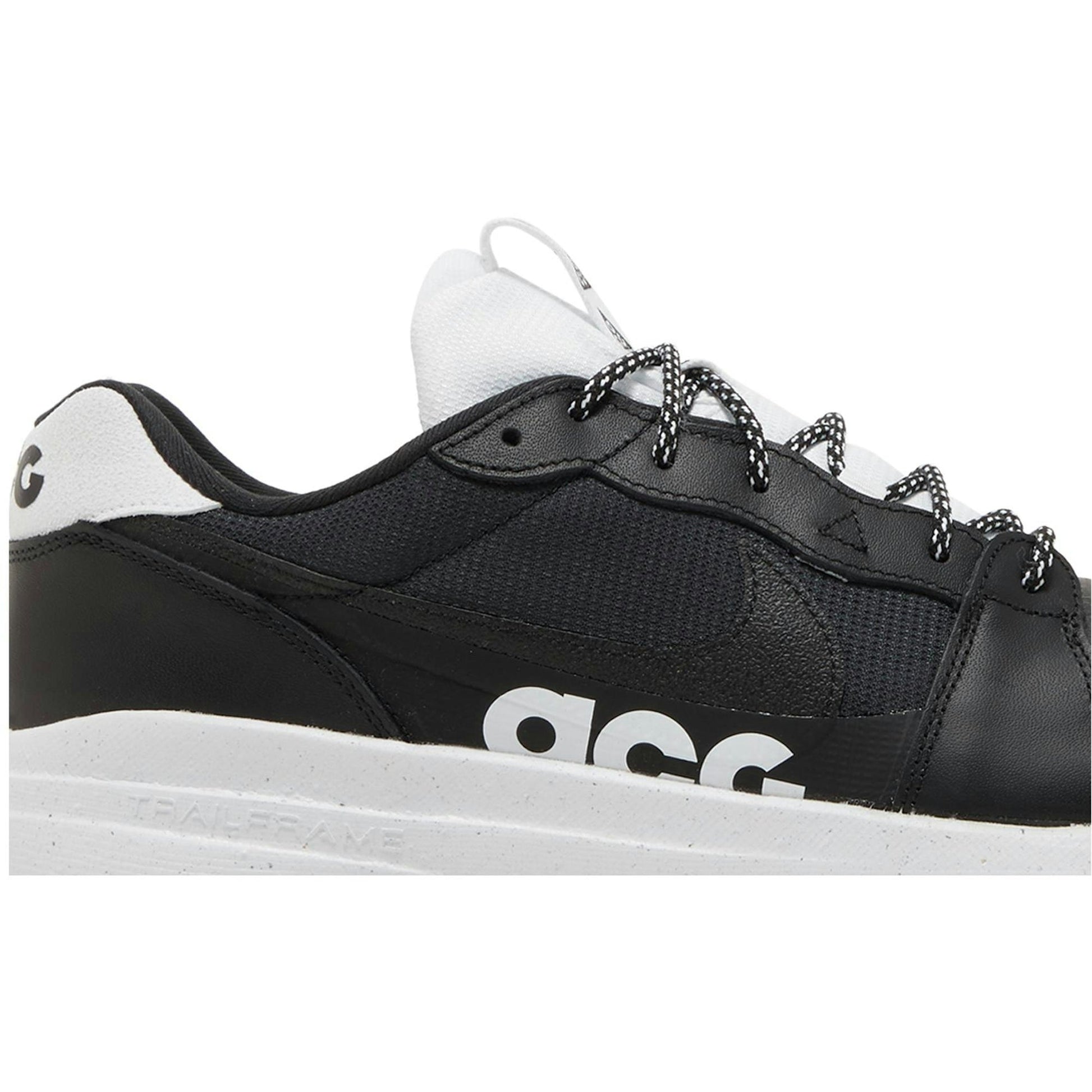 Nike ACG Lowcate ‘Black White’ DX2256-001