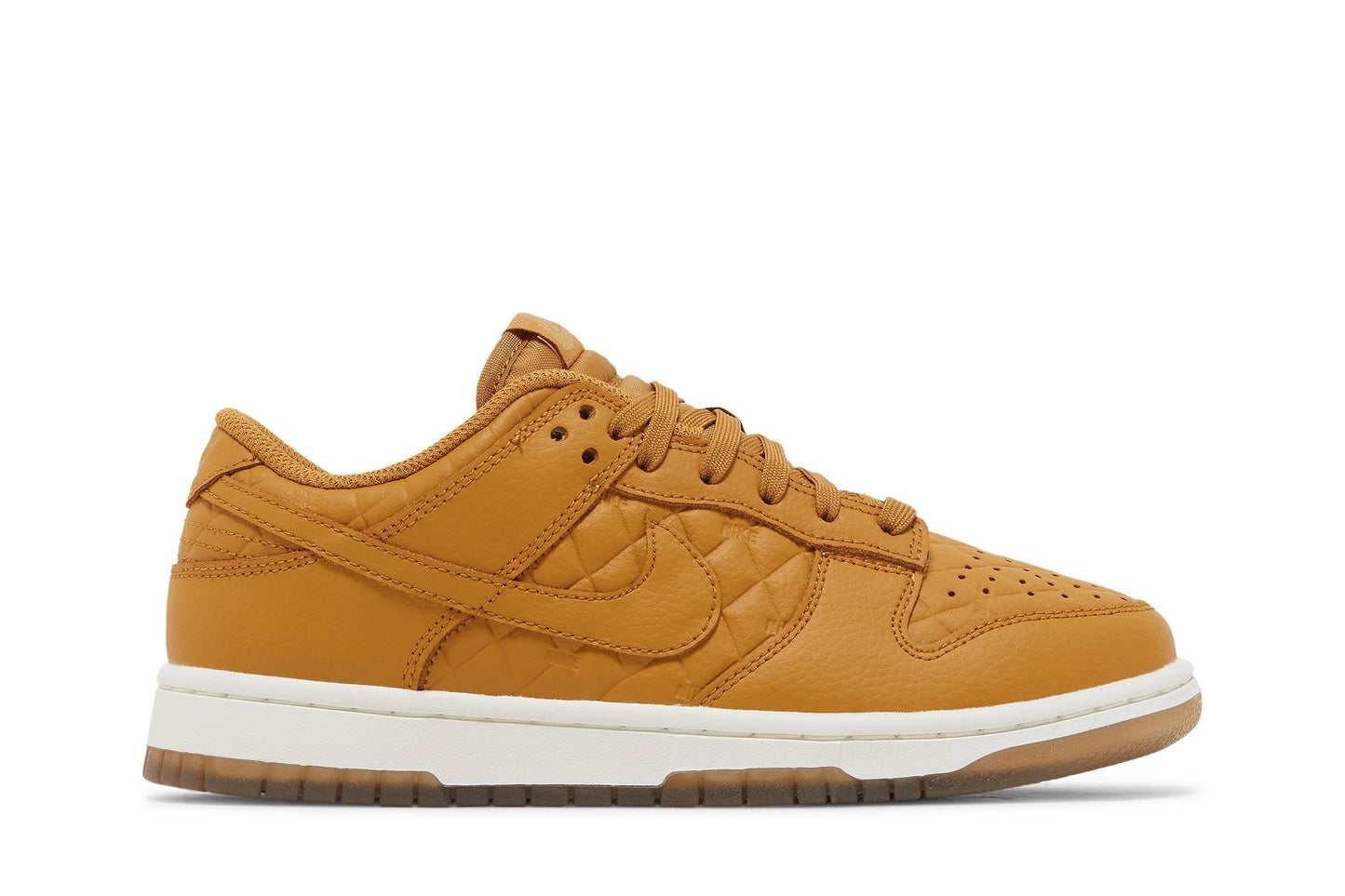 ( Women ) Nike Dunk Low ‘Quilted Wheat' ( Wmns ) DX3374-700