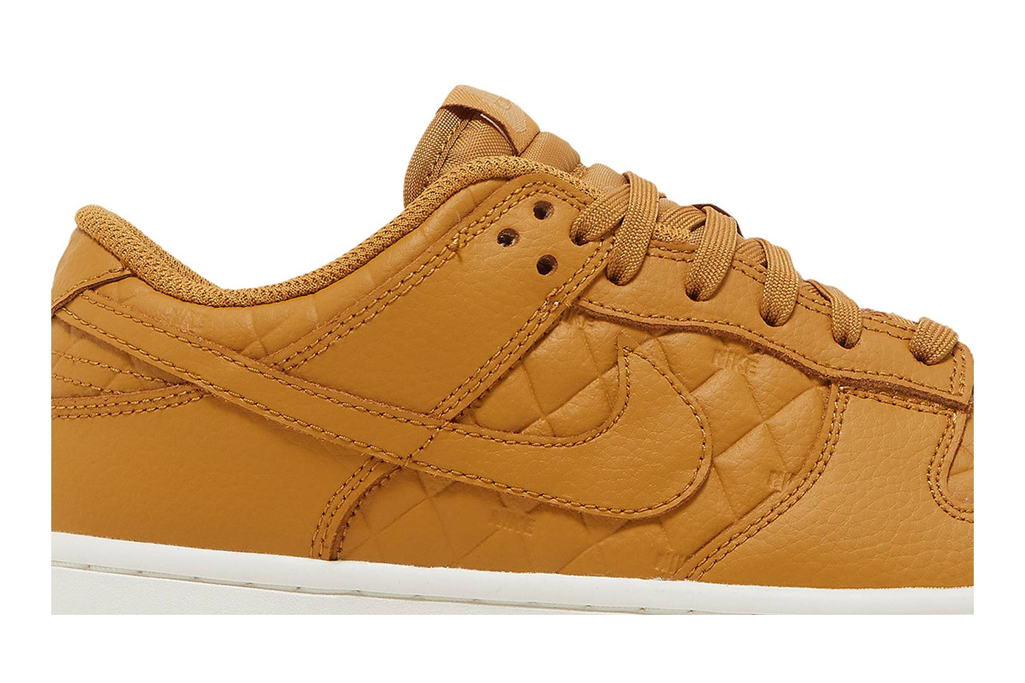 ( Women ) Nike Dunk Low ‘Quilted Wheat' ( Wmns ) DX3374-700