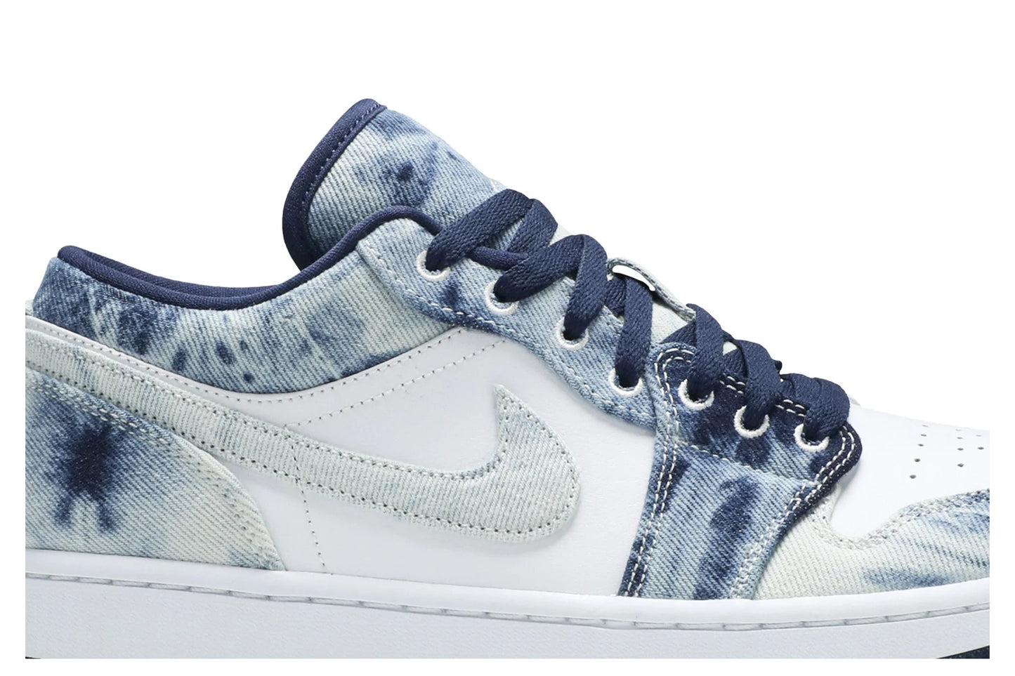 Air Jordan 1 Low SE ‘Washed Denim’ CZ8455-100