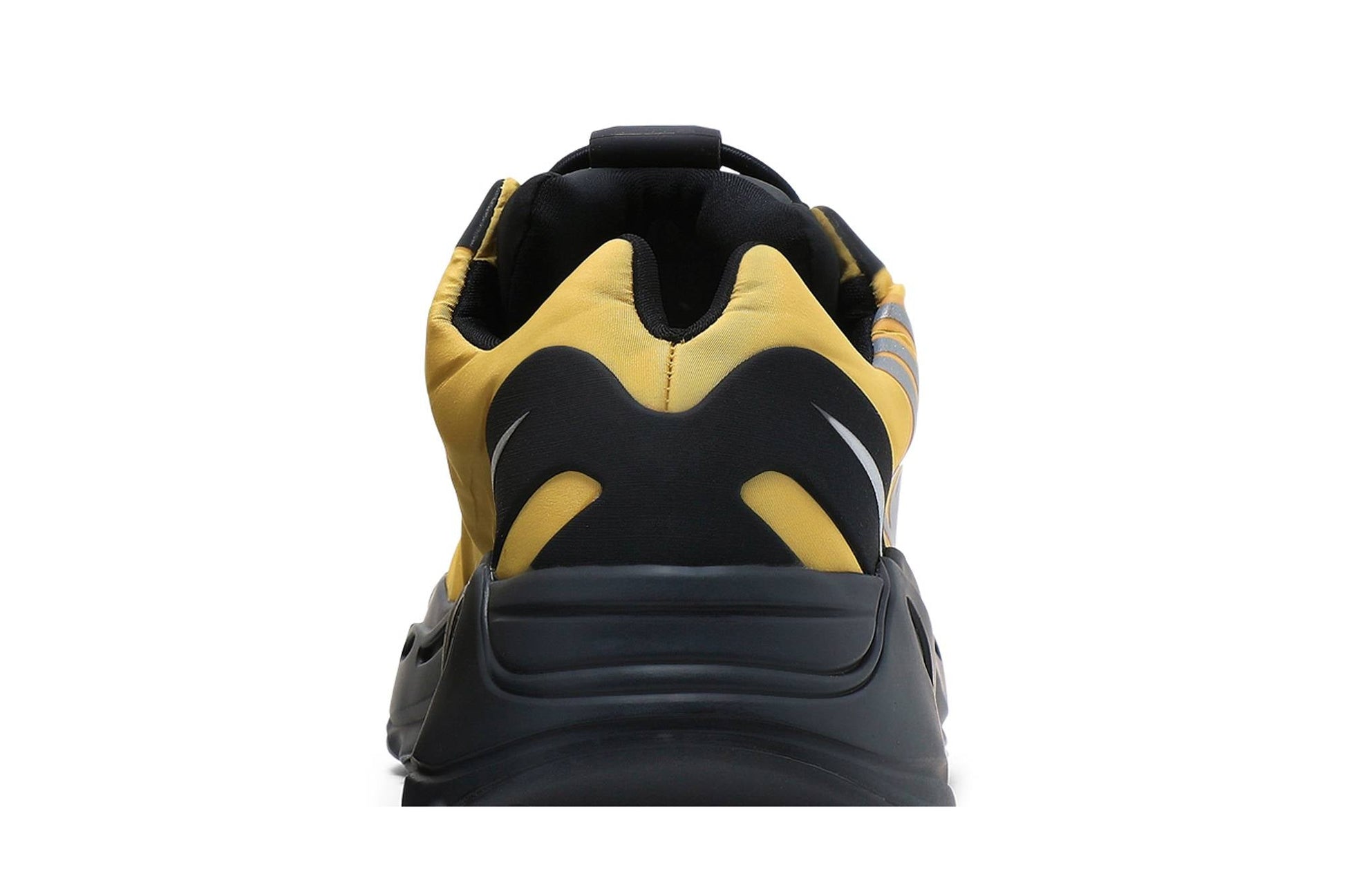 Adidas Yeezy Boost 700 MNVN ‘Honey Flux’ GZ0717