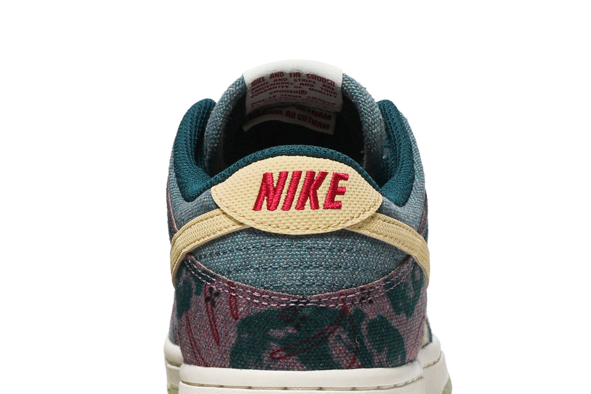 Nike Dunk Low ‘Community Garden’ [also Worn By Wang Yibo] CZ9747-900