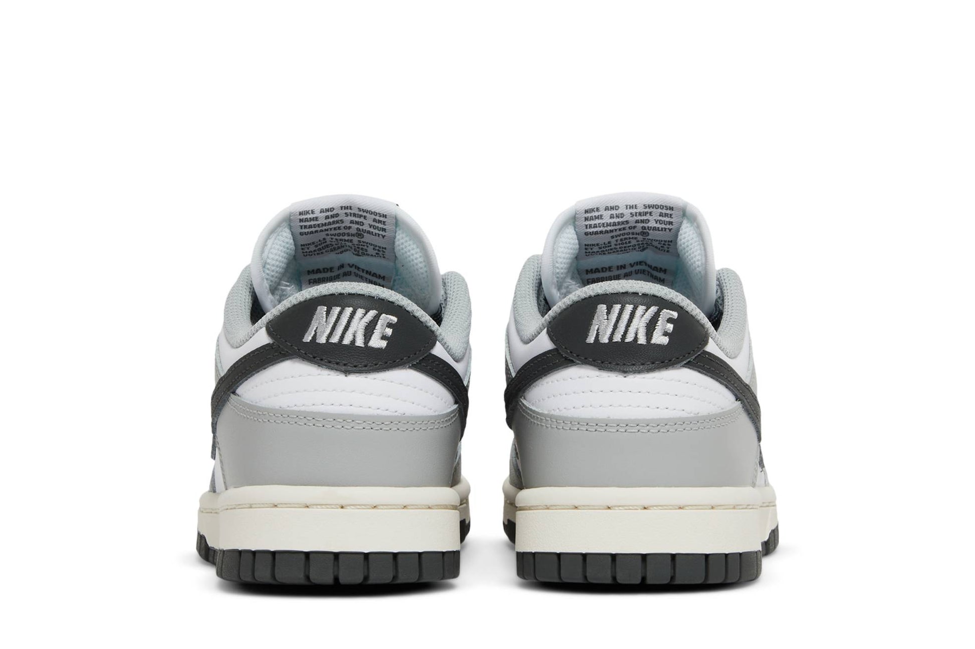 ( Women ) Nike Dunk Low ‘Light Smoke Grey’ DD1503-117