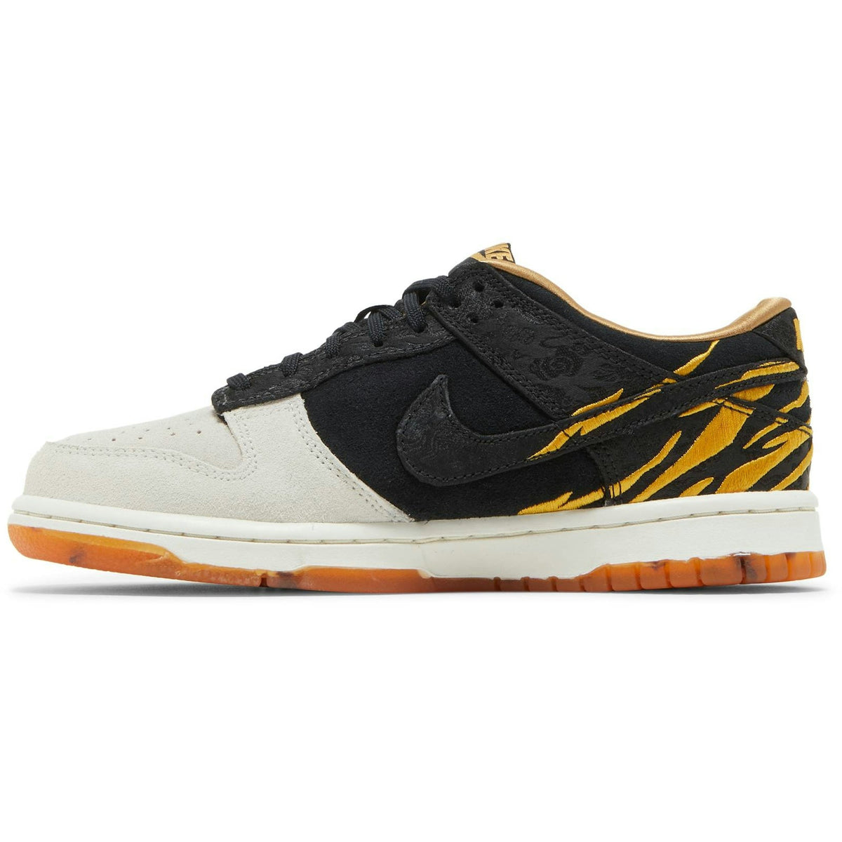( Grade School ) Nike Dunk Low 'Year Of The Tiger' DQ5351-001