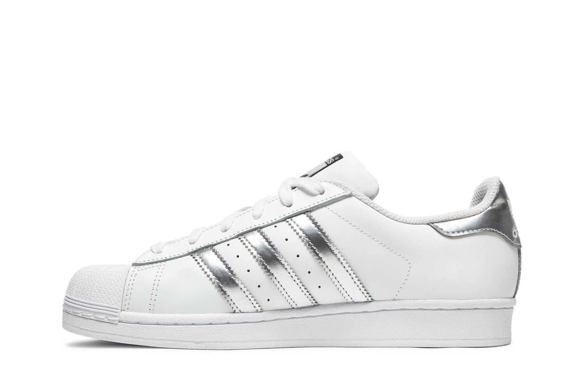( Women ) Adidas Superstar ‘White Silver Metallic’ AQ3091