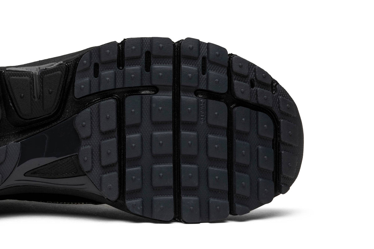 A-Cold-Wall* X Nike Air Zoom Vomero 5 Black AT3152-001