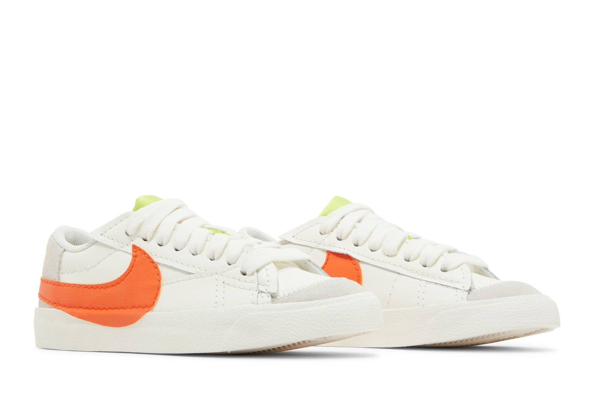 ( Women ) Nike Blazer Low Jumbo ‘Volt Orange’ DQ1470-103
